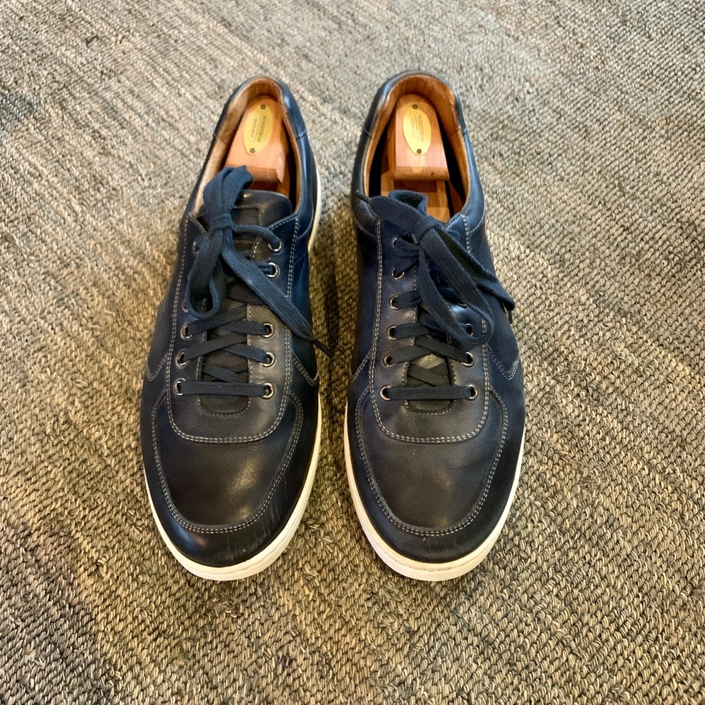 MAGNANNI Navy Blue Leather Sneaker Size 11